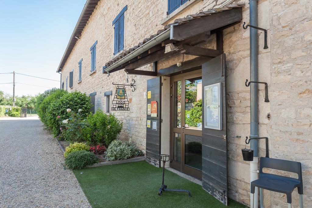 Logis Hotel-Restaurant Saint Romain Anse Eksteriør bilde